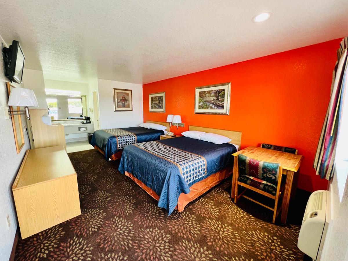 Greystone Inn Bridgeport Bagian luar foto